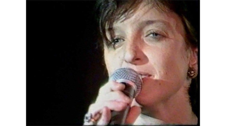 CAA6D4CD-B1B6-4C61-8908-02AB1304BC22