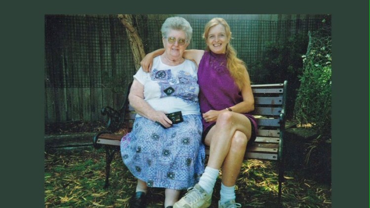 9CAE0B56-4A8C-4791-BFB3-4E1861F18AF7